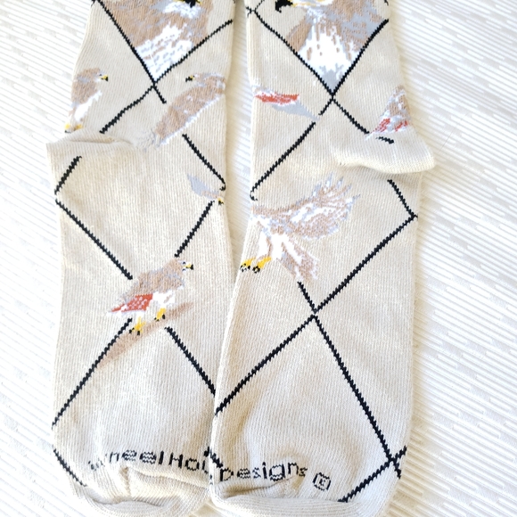 RED TAILED HAWK socks - Picture 4 of 5